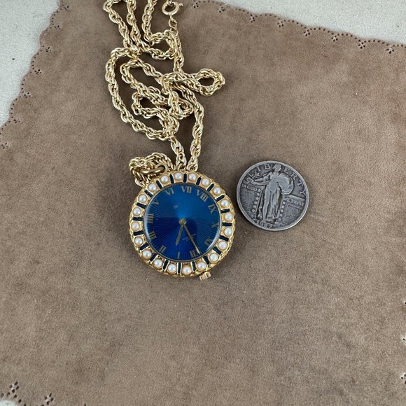 Vintage Ladies Pendant Watch 1960\'s Saks Fifth Ave main image 4